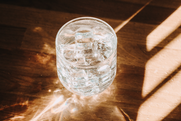 5 Surprising Ways Seltzer Water Can Benefit You
